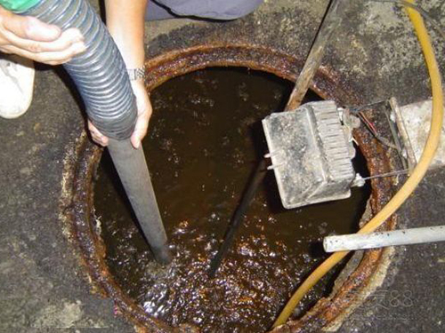 城西隔油池清理