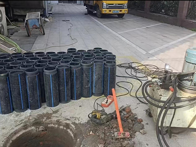 城西PE置换管厂家 DN315置换管 非开挖管短管置换